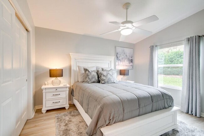 Building Photo - 2242 Braxton St