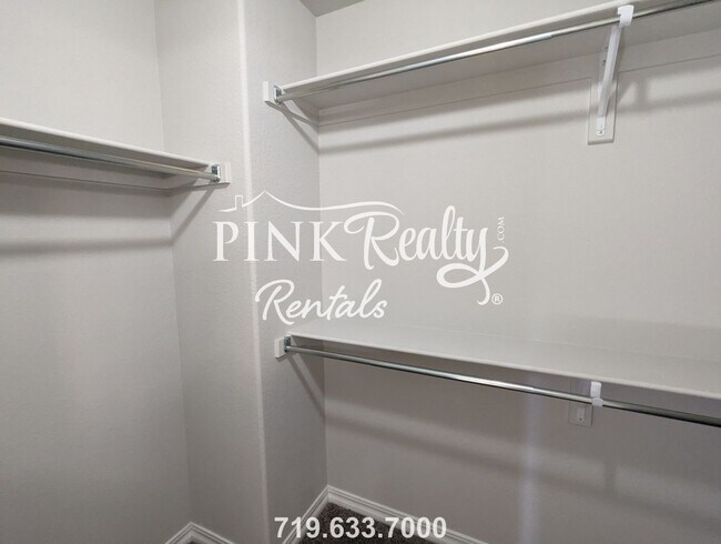 Building Photo - 19 N Raven Mine Dr