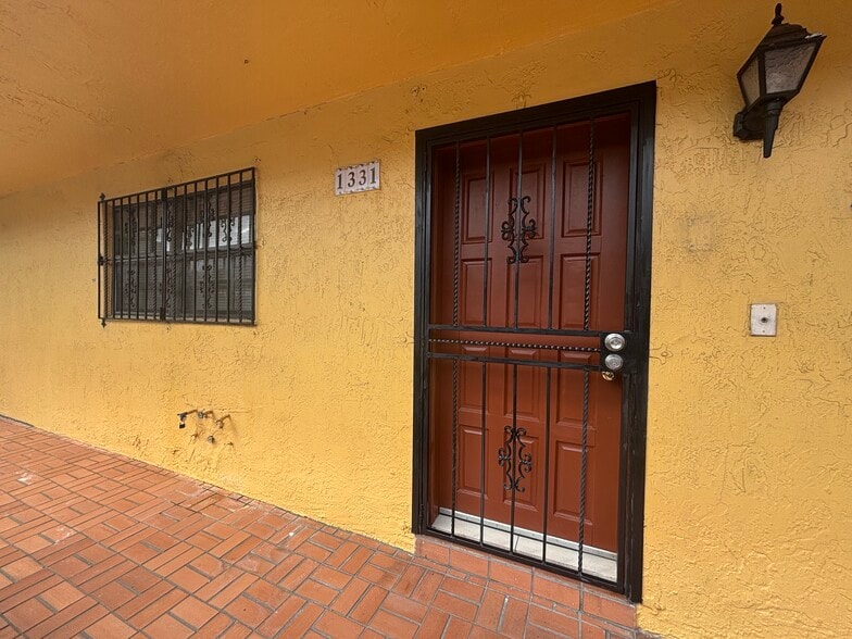 Exterior - 1331 W 51st Pl