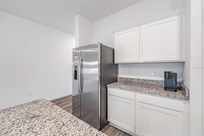 Building Photo - 35412 Eastbrook Ave