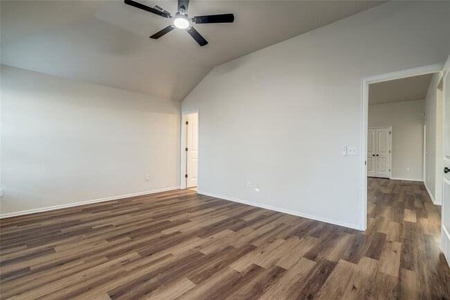 Building Photo - 12716 Heritage Oaks Dr