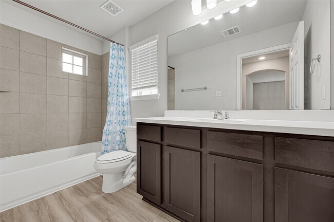 Building Photo - 6518 Wenlock Dr