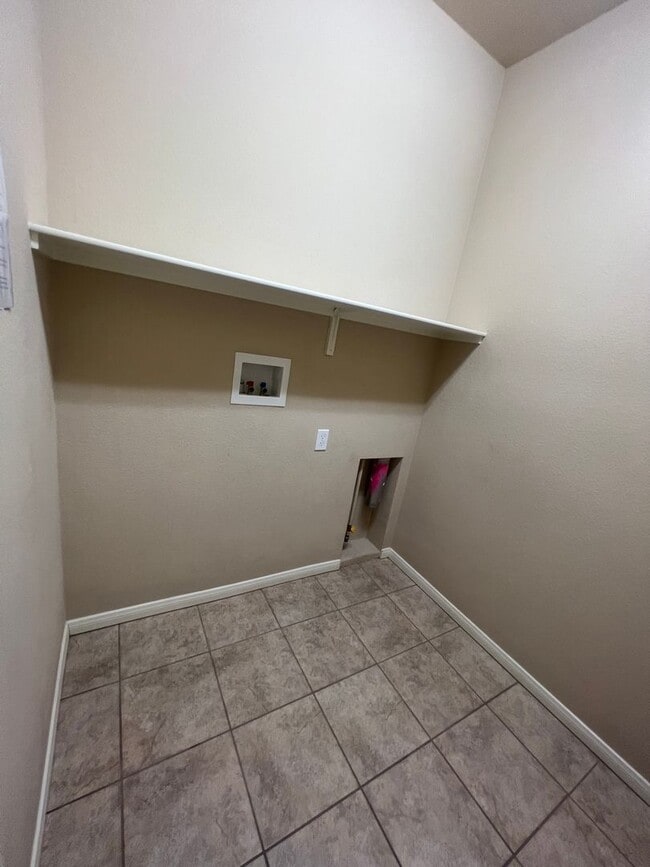 Building Photo - Sun City Del Webb 55 + Community