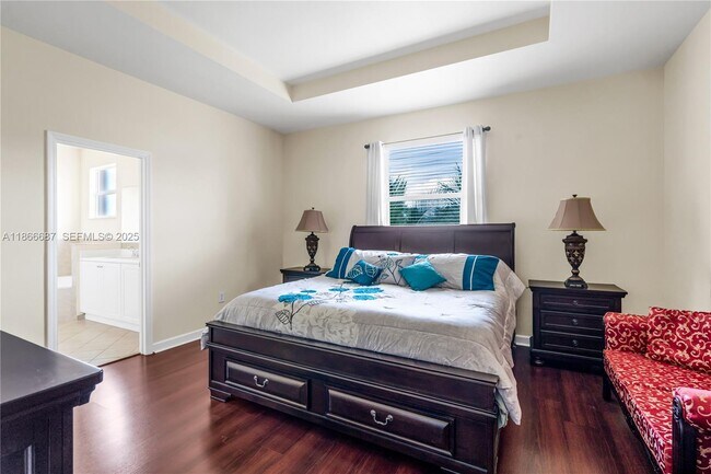 Building Photo - 363 NE 25th Terrace