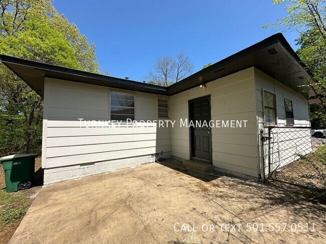 Building Photo - 4112 Elam St