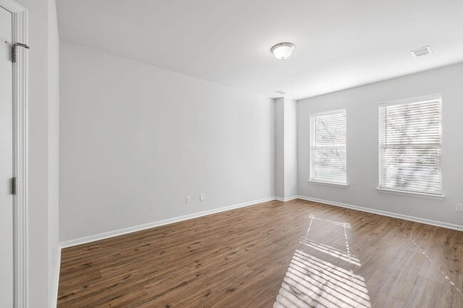 Building Photo - 4577 Summey Street