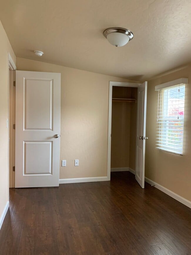 Building Photo - 1 Bedroom Casita Near Downtown Hollister