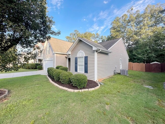 Building Photo - 504 Timber Walk Dr