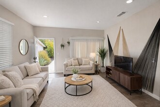 Building Photo - 4 Bed 2 Bath Home on East Falls - Popular Street Close to Campus!!!