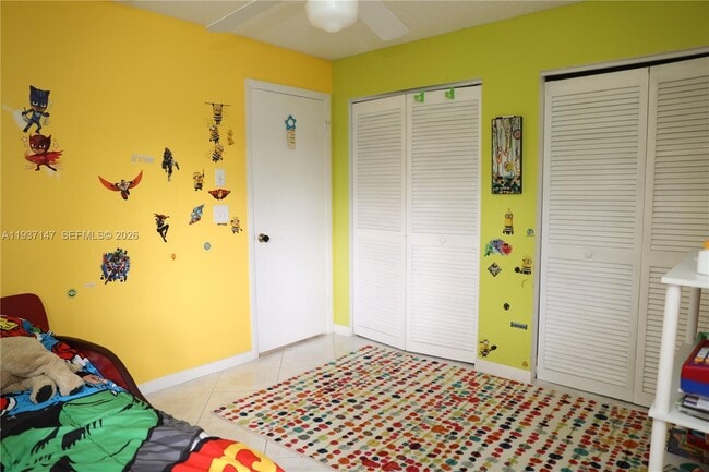 Building Photo - 1131 SW 109th Ave