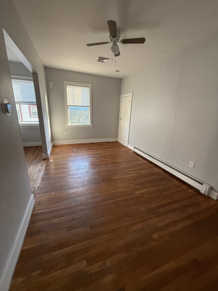 Dining Room - 69 Walden St