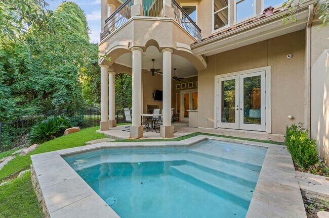 Building Photo - 102 La Vie Dr