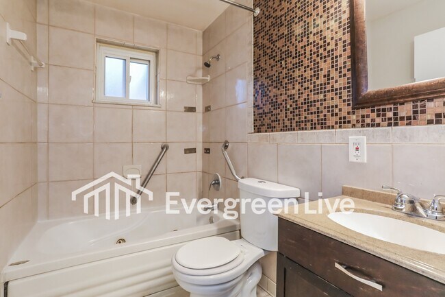 Building Photo - 2787 Pickmeier Ln