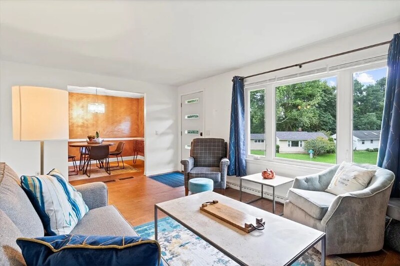 Building Photo - 104 Wabash Ave