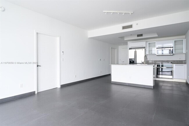 Building Photo - 888 Biscayne Blvd