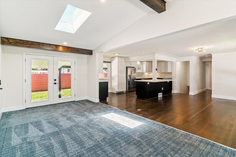 Building Photo - 5480 W Iowa Ave