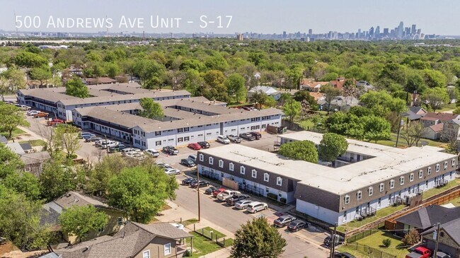Building Photo - 500 Andrews Ave