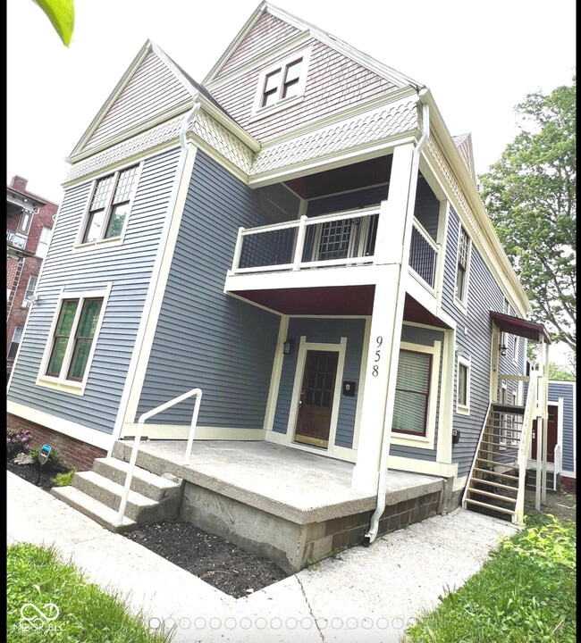 Building Photo - 958 Woodruff Place Middle Dr