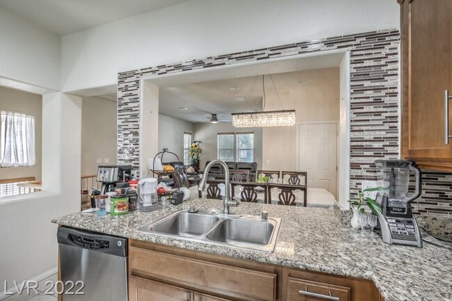 Building Photo - 10563 Longoria Garden St