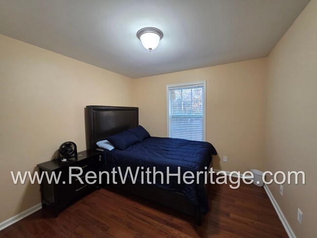 Building Photo - Gorgeous 5 Bd/ 3 Bath Including Full Finished Basement/ Spacious Yard with RV Parking/ Small Subd...