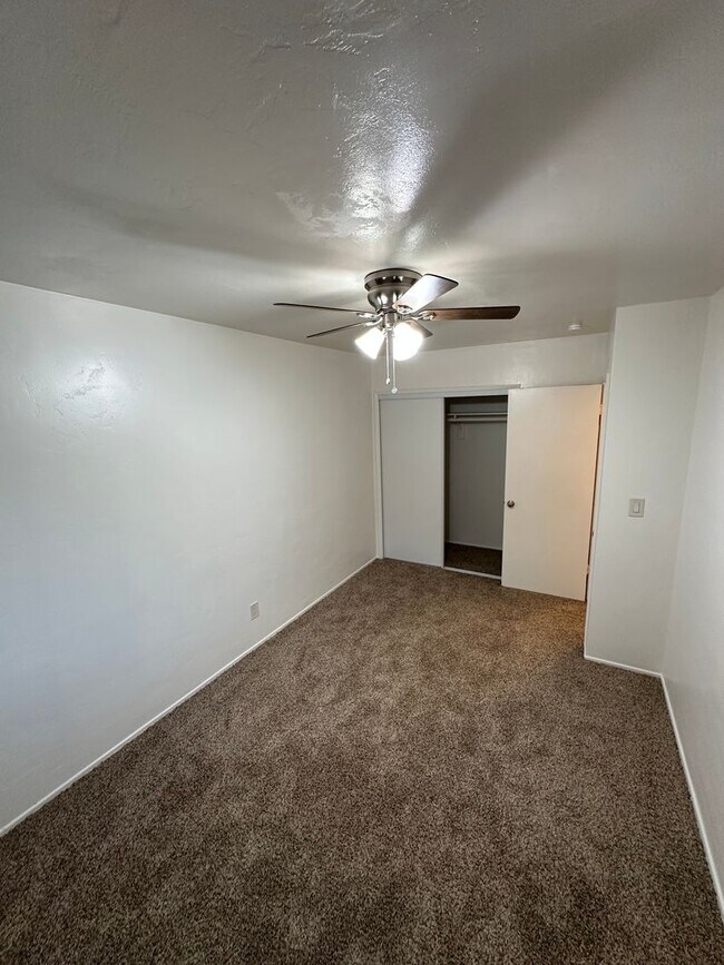 Building Photo - 3348 32nd St