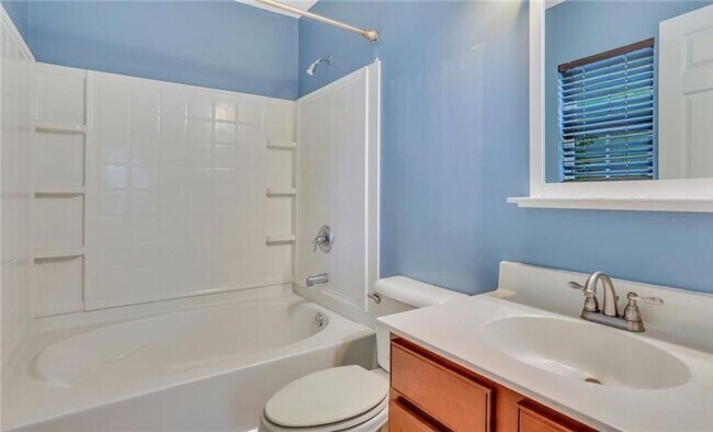 Building Photo - 3 Bed/2 Bath Home in Hamilton Grove at Savannah Quarters