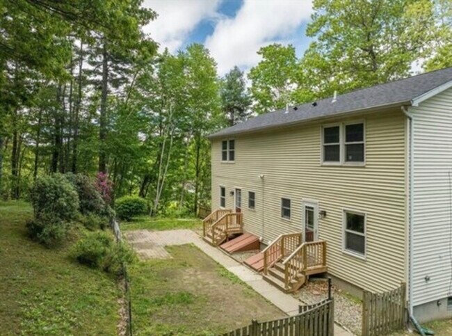 Building Photo - 65-67-67 Summer St