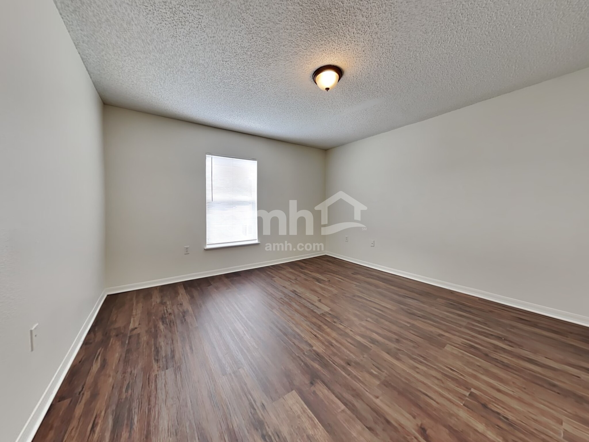 Building Photo - 5514 Ortega Park Blvd