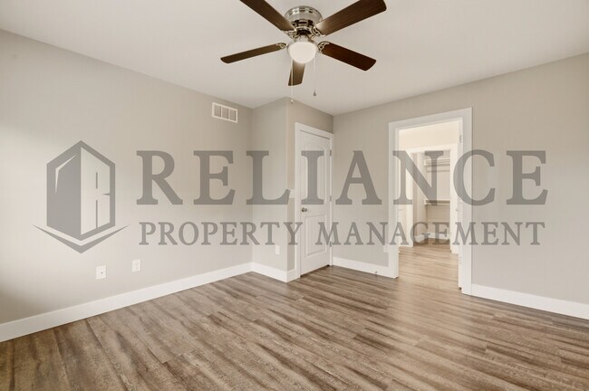 Building Photo - 4647 E 45th St N