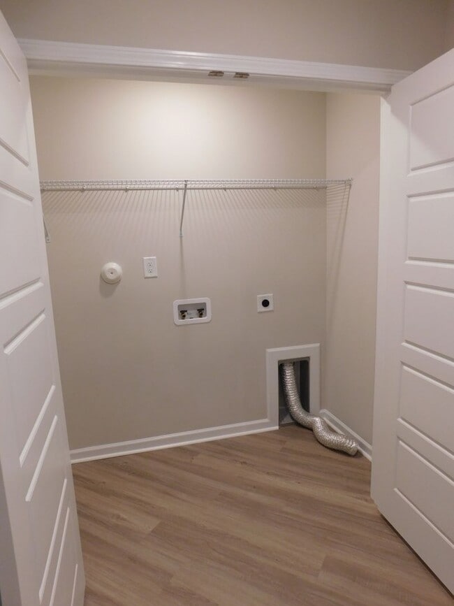 Building Photo - 500 Odham Ln