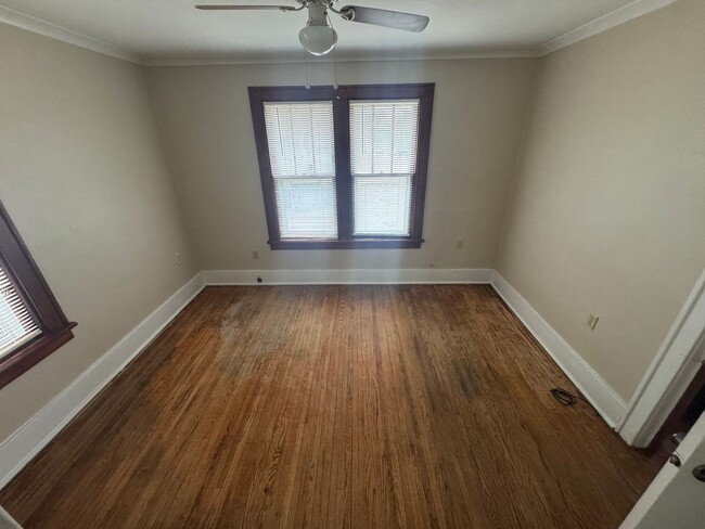 Building Photo - 2 bedroom/2 bath home for $1,100