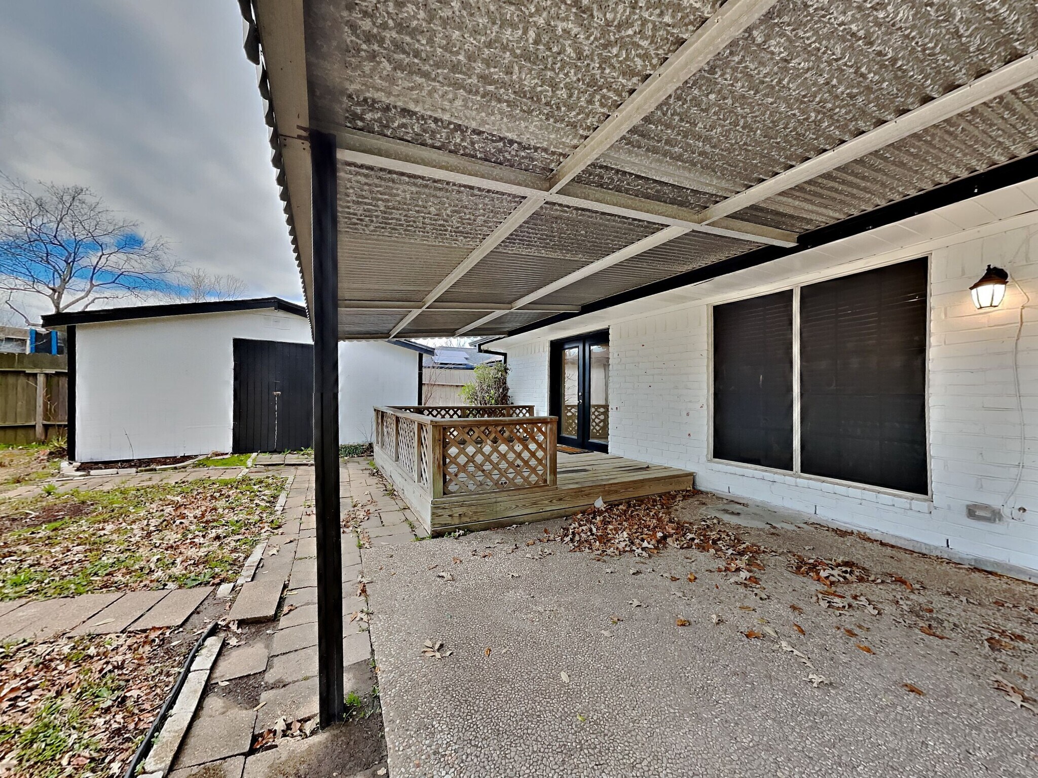 Building Photo - 2905 Shady Creek Dr