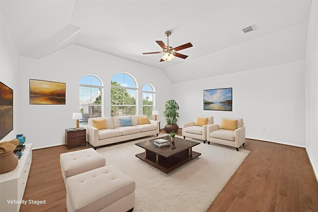 Building Photo - 24919 Spring Aspen Ct