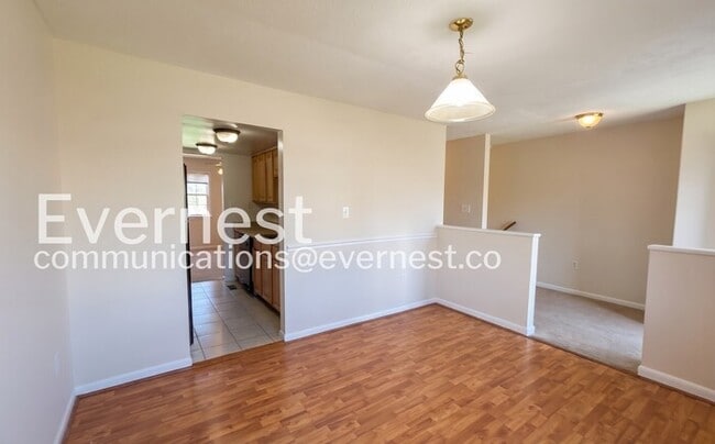 Building Photo - 2325 McClellan Ct