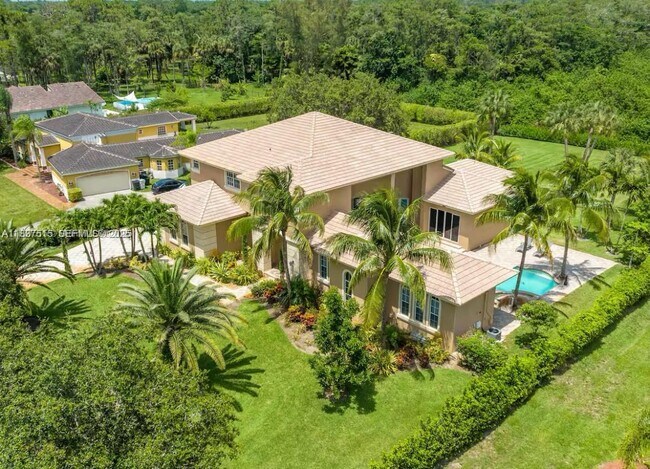 Building Photo - 5960 NW 79th Way