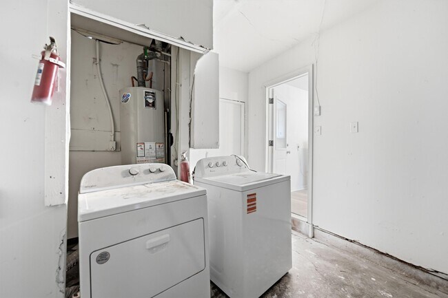 Building Photo - 3711 Cosby St