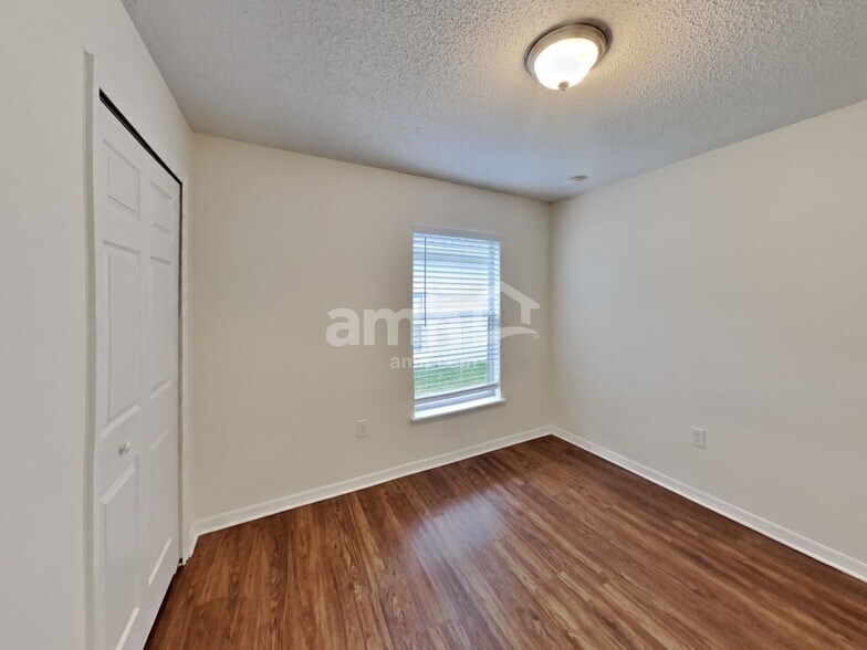 Building Photo - 30303 Pongo Way