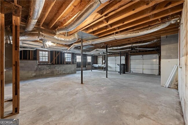 Building Photo - 6015 Canaan Woods Dr SW