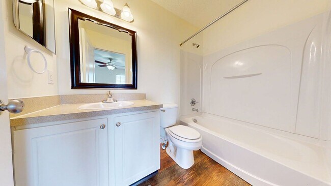 Building Photo - 5288 Royal Arch Cascade Dr