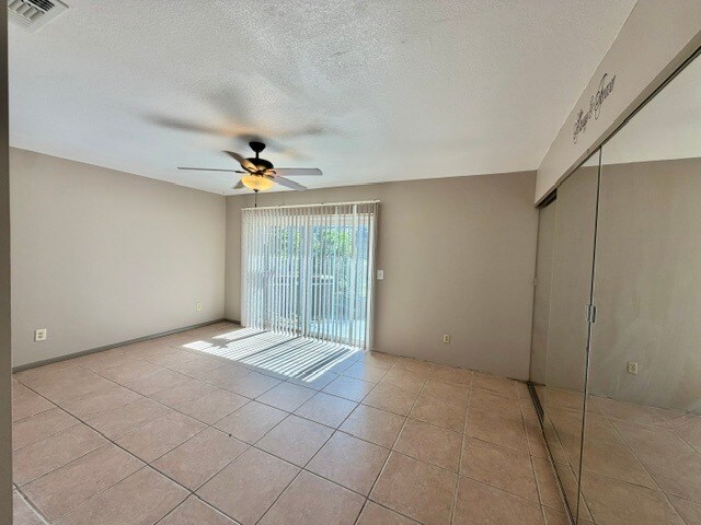 Building Photo - 958 Florida Pkwy