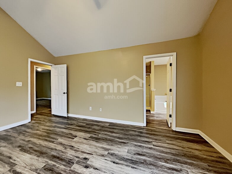 Building Photo - 3174 Baymount Way