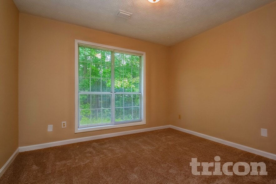 Building Photo - 625 Corley Brook Way