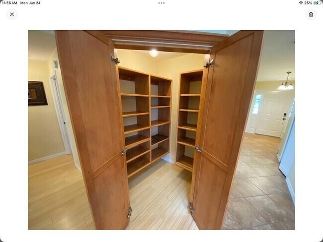 Building Photo - 1500 Bella Casa Ct