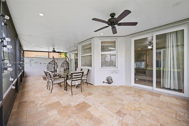 Building Photo - 15376 14th Manor