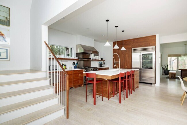 Building Photo - 92 Scrimshaw Ln