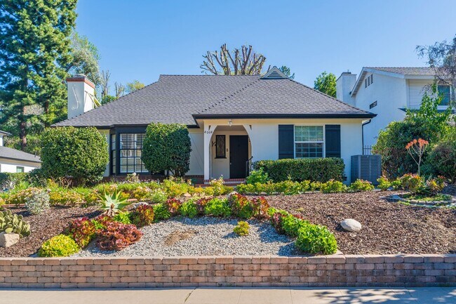 Building Photo - Beautiful Sherman Oaks Home Rental!