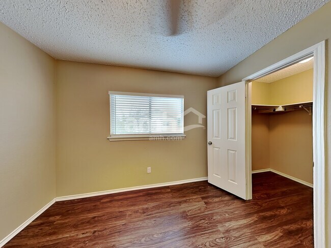 Building Photo - 7060 Milo Way