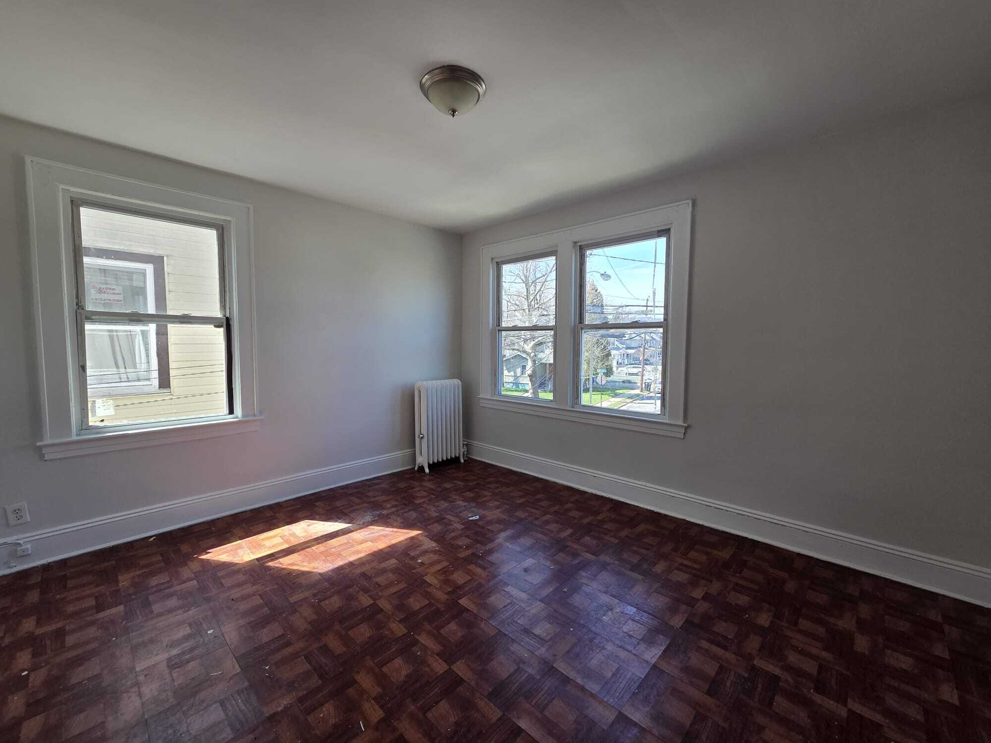 Building Photo - 1171 W Front St