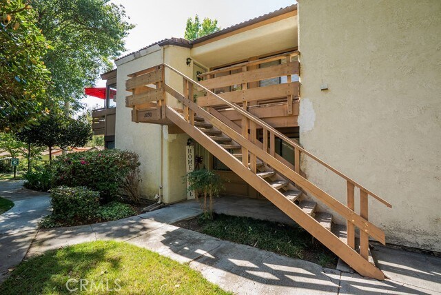 Building Photo - 22890 Hilton Head Dr