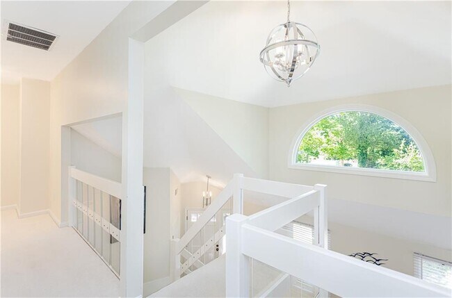 Building Photo - 112 Harrison Ave